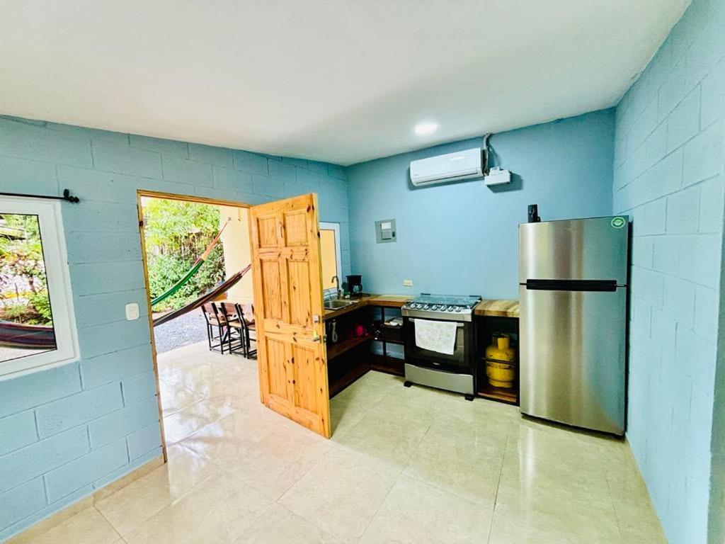 Hostal Camila'S Tamanique Dış mekan fotoğraf
