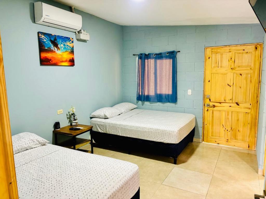 Hostal Camila'S Tamanique Dış mekan fotoğraf